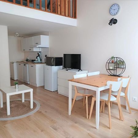 Bed and Breakfast Duplex A La Gare Du Mans Le Mans Exterior foto