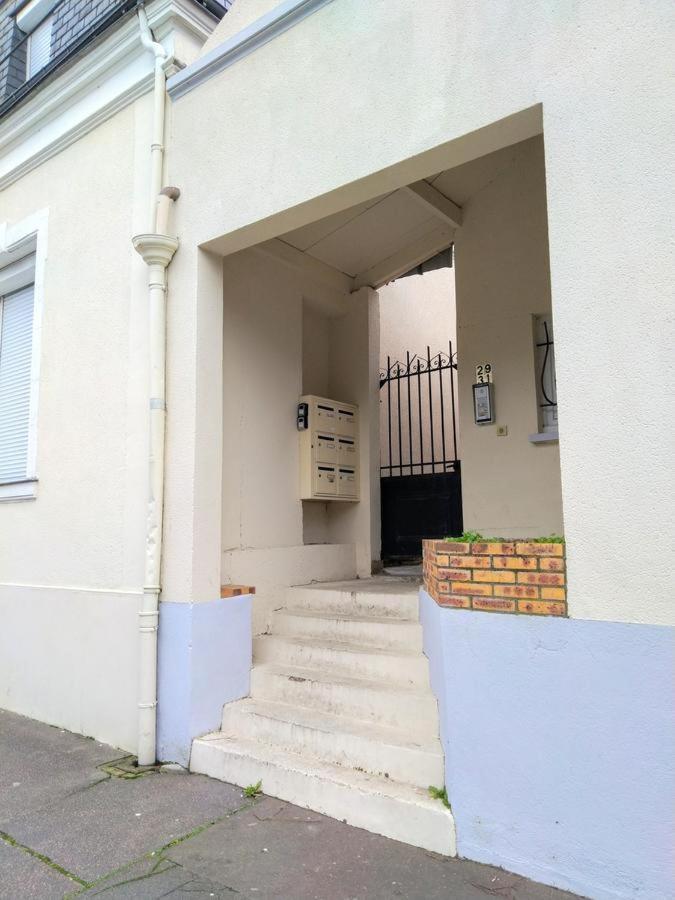 Bed and Breakfast Duplex A La Gare Du Mans Le Mans Exterior foto