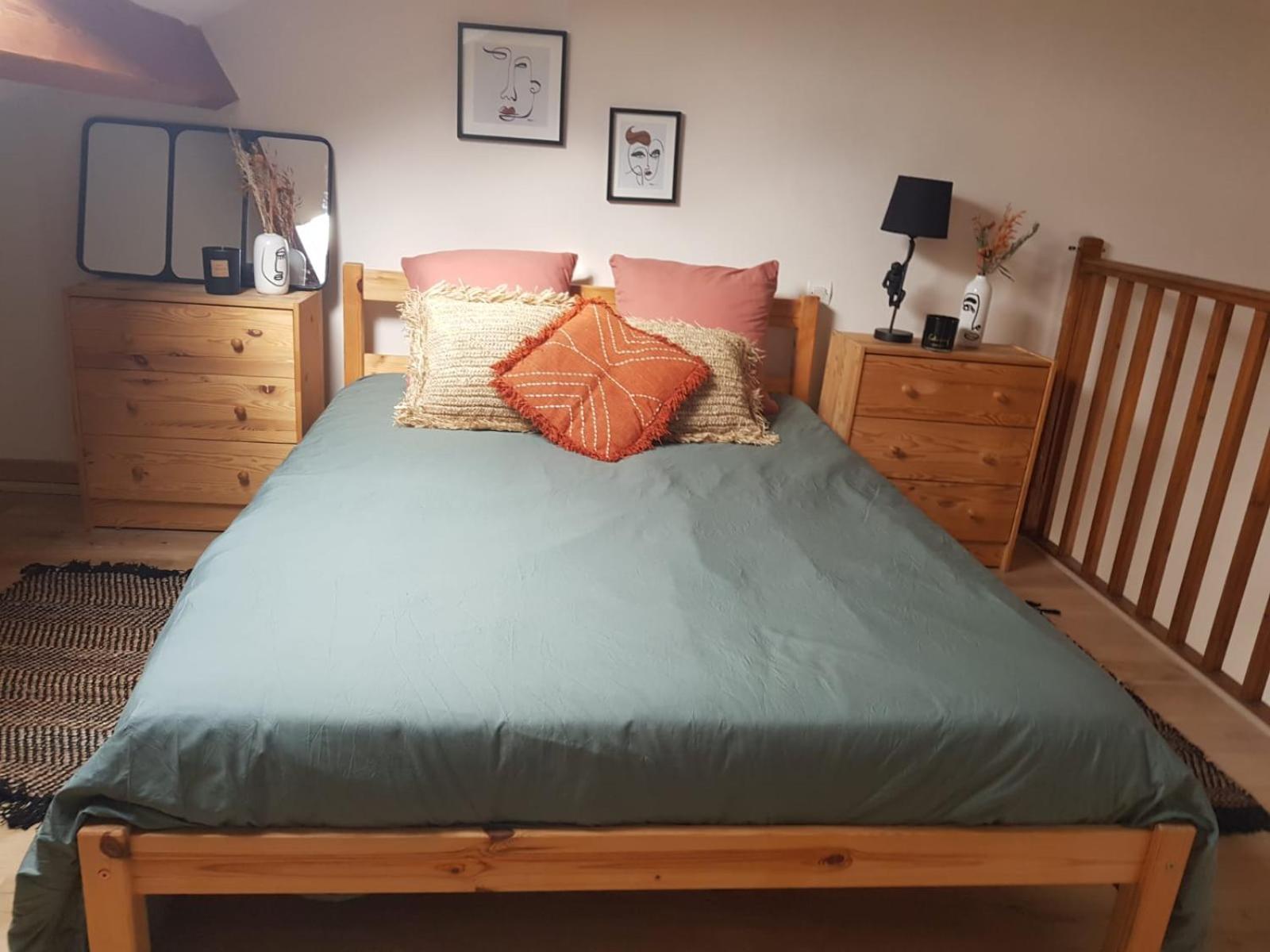 Bed and Breakfast Duplex A La Gare Du Mans Le Mans Zimmer foto